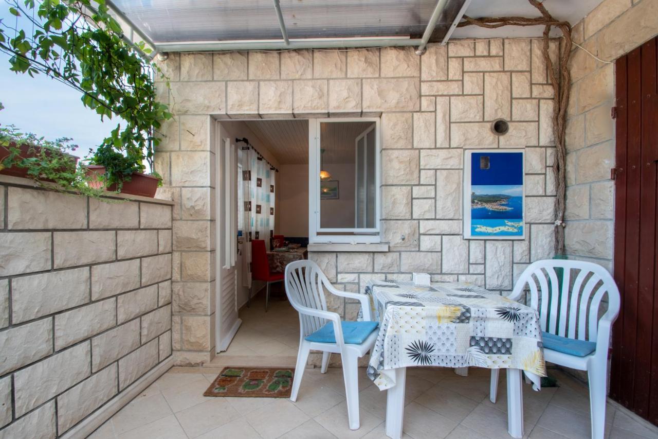 Apartment Ruzica Zrnovo Exterior foto
